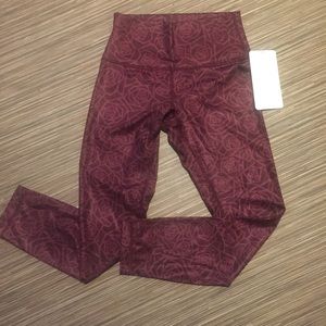 Lululemon High Times